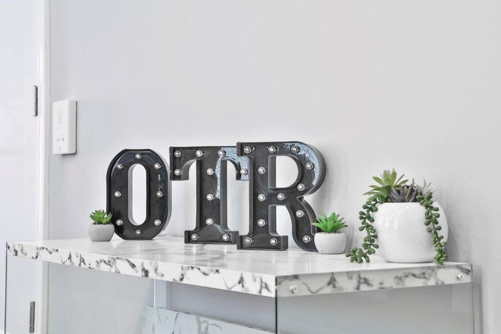 **New Modernlux Best Otr Condo *Park Onsite** Cincinnati Buitenkant foto