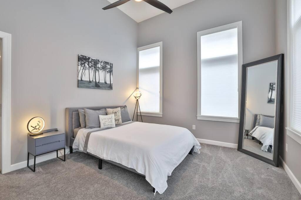 **New Modernlux Best Otr Condo *Park Onsite** Cincinnati Buitenkant foto