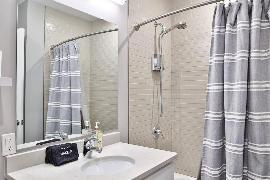 **New Modernlux Best Otr Condo *Park Onsite** Cincinnati Buitenkant foto