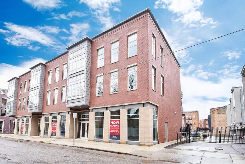 **New Modernlux Best Otr Condo *Park Onsite** Cincinnati Buitenkant foto